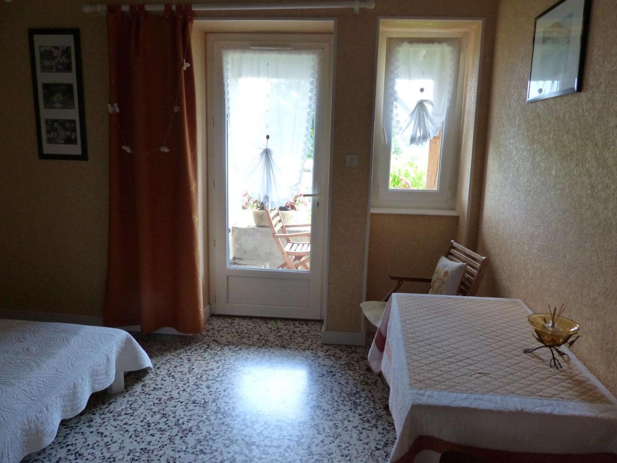 Hotel Le Chaumois Saint-Boil Exterior foto